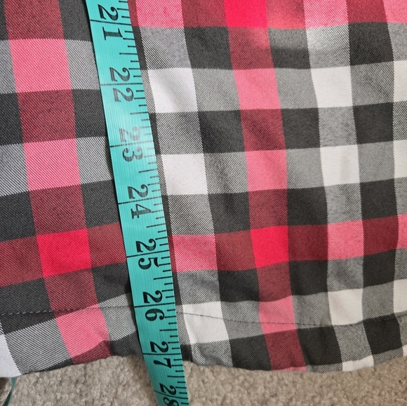 DC Pink, White And Grey Plaid Lightweight Hooded Jacket. Size Small - Picture 13 of 13